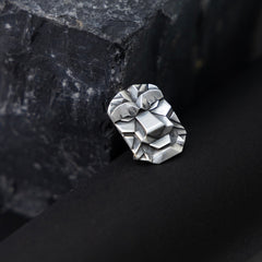 Tribal King Button Clip