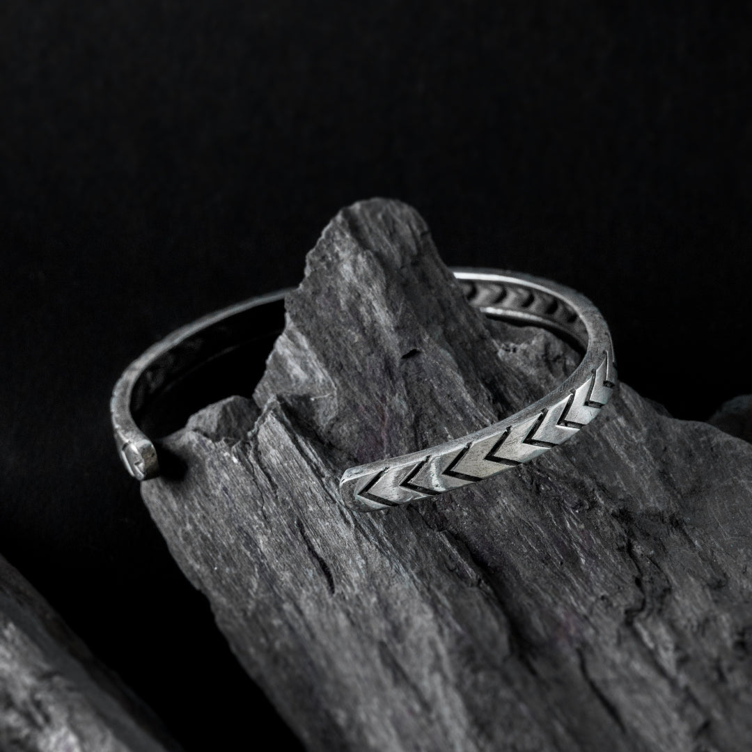 Silver Arrow Open Kada Bracelet