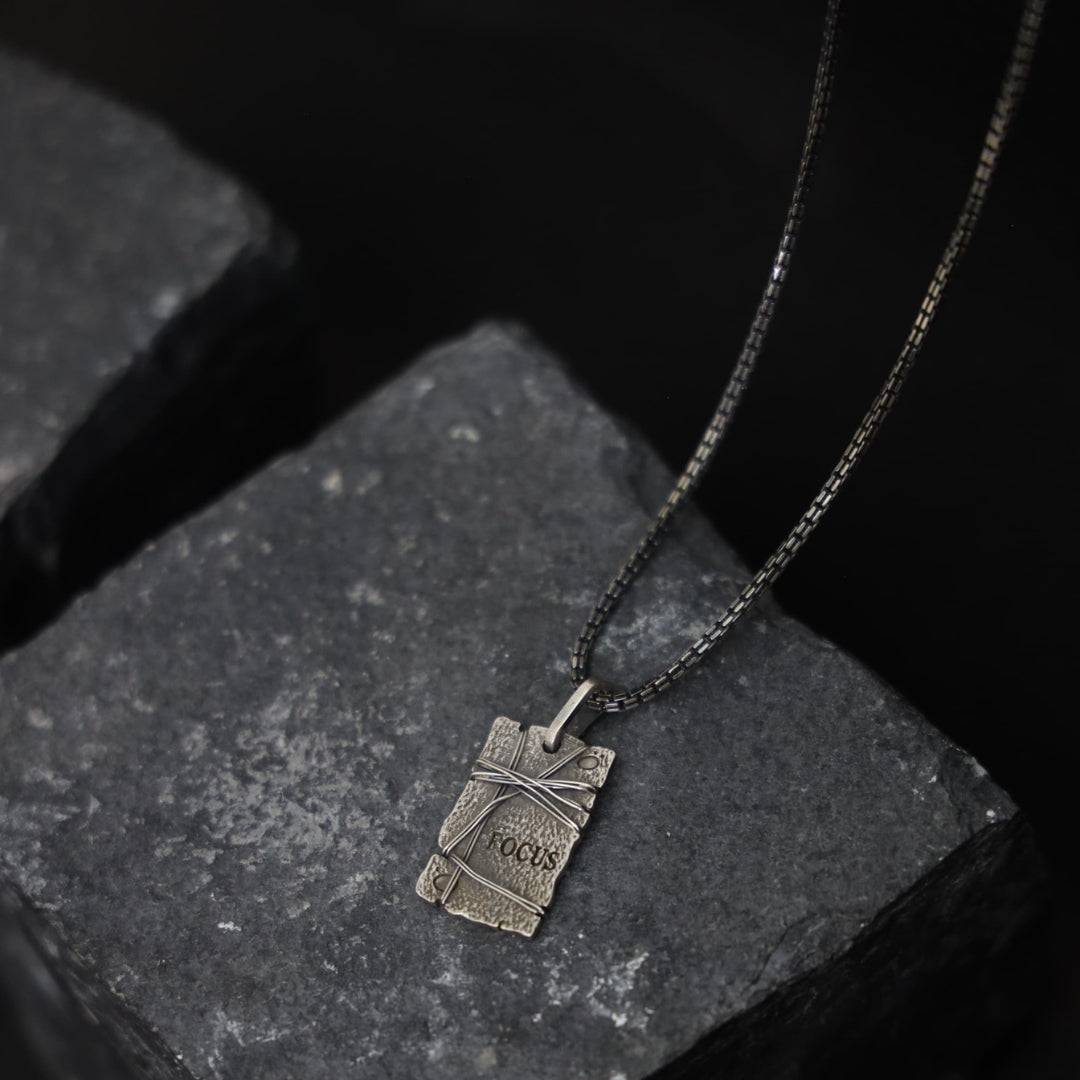 Focus Silver pendant