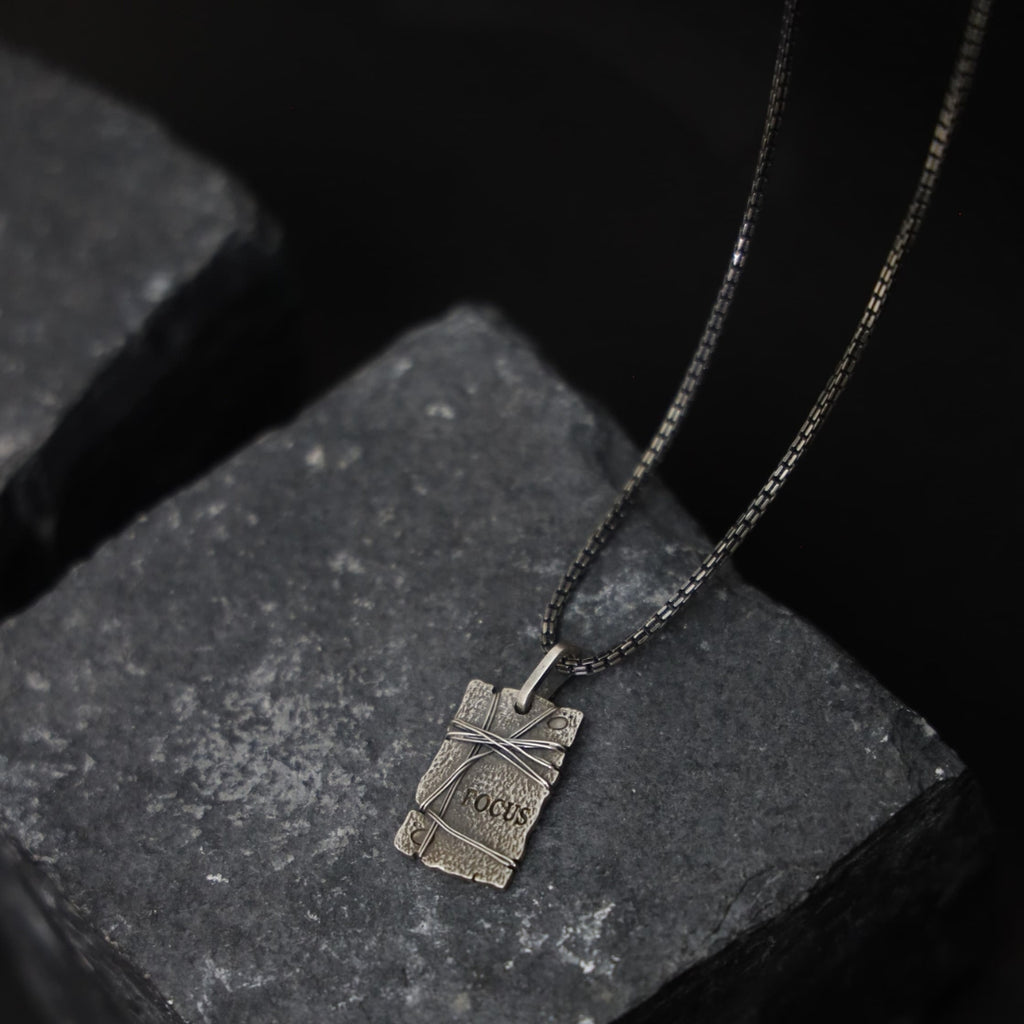 Focus Silver pendant