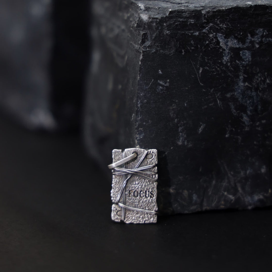 Focus Silver pendant
