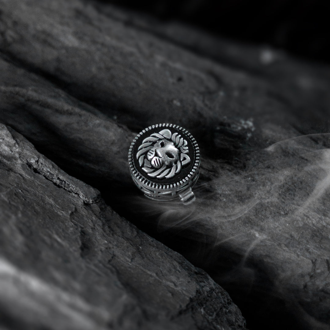 Lion's Pride Button Clip (Black)