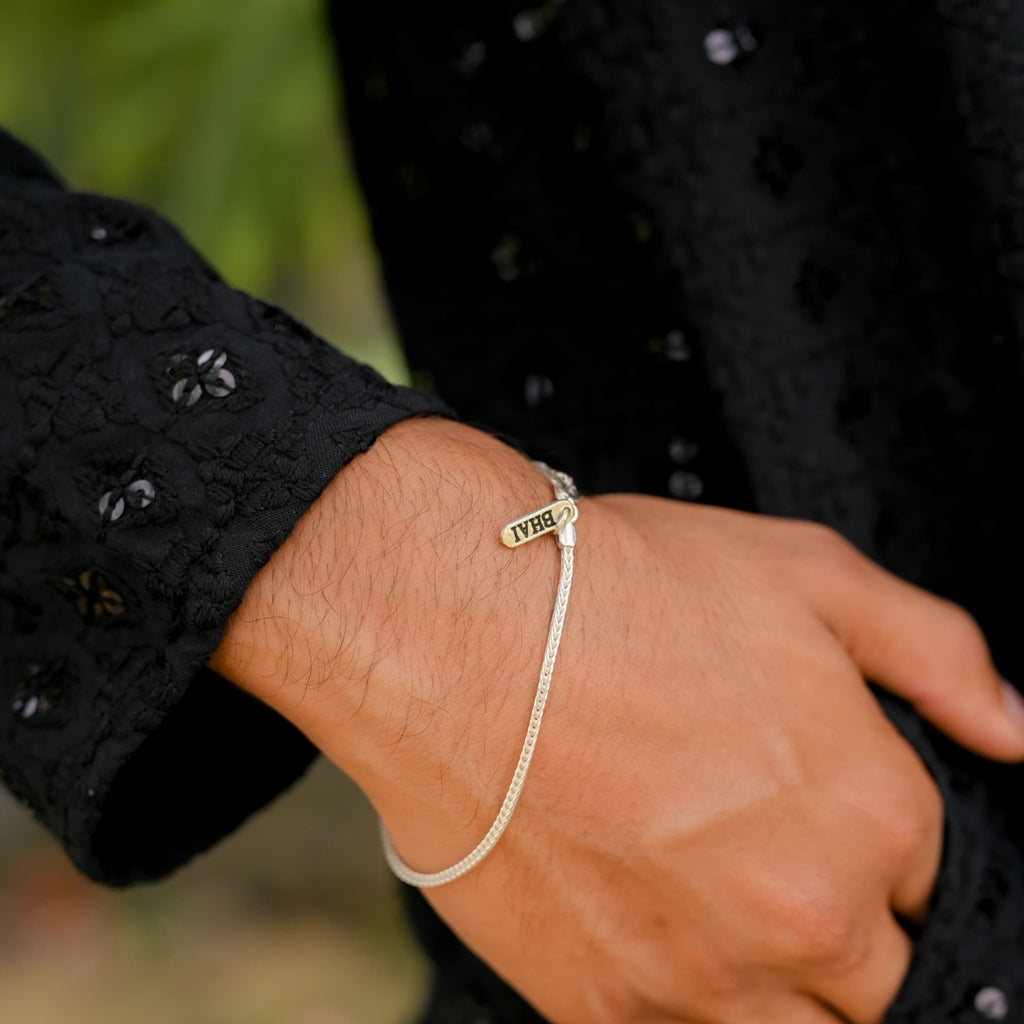 Mithaas Rakhi