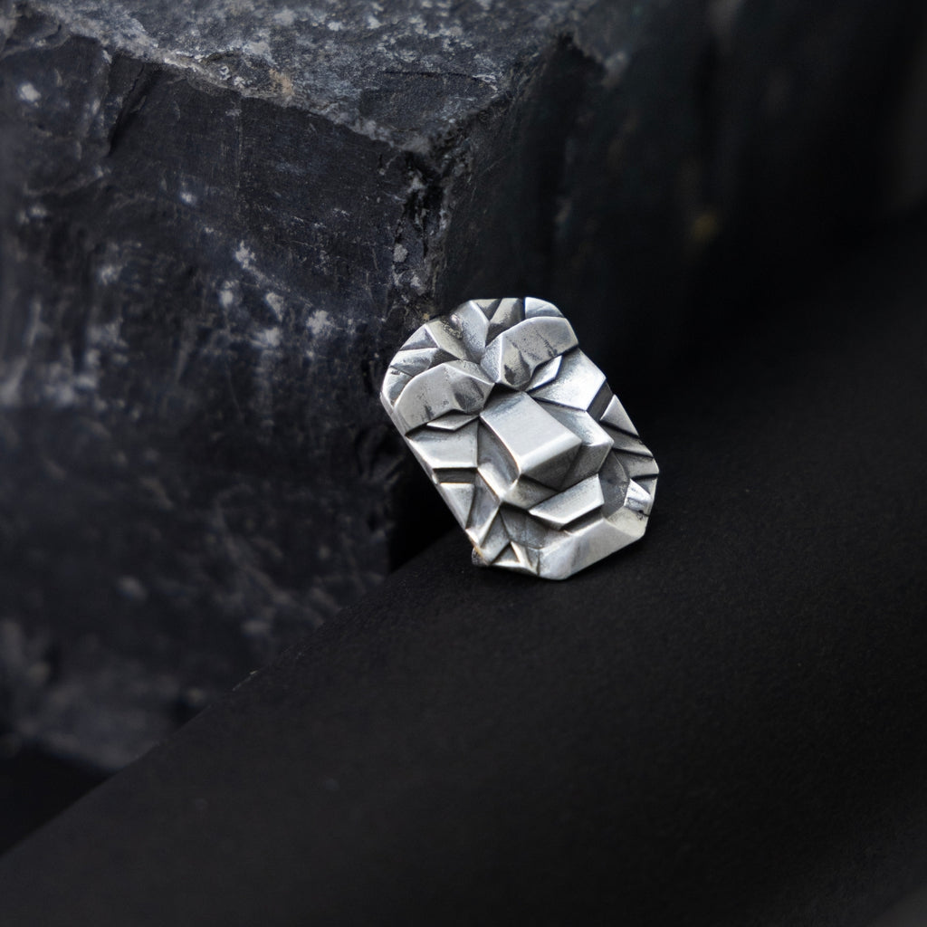 Tribal King Button Clip
