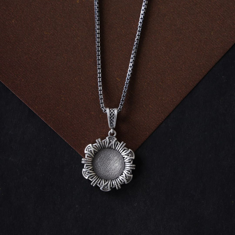 Solar Pendant