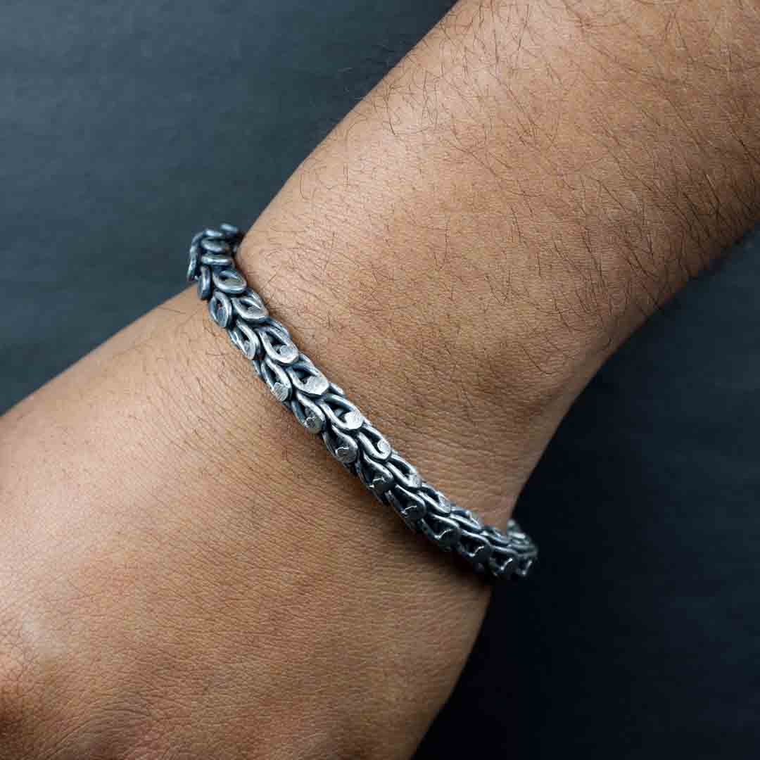 Tulip Trail Bracelet