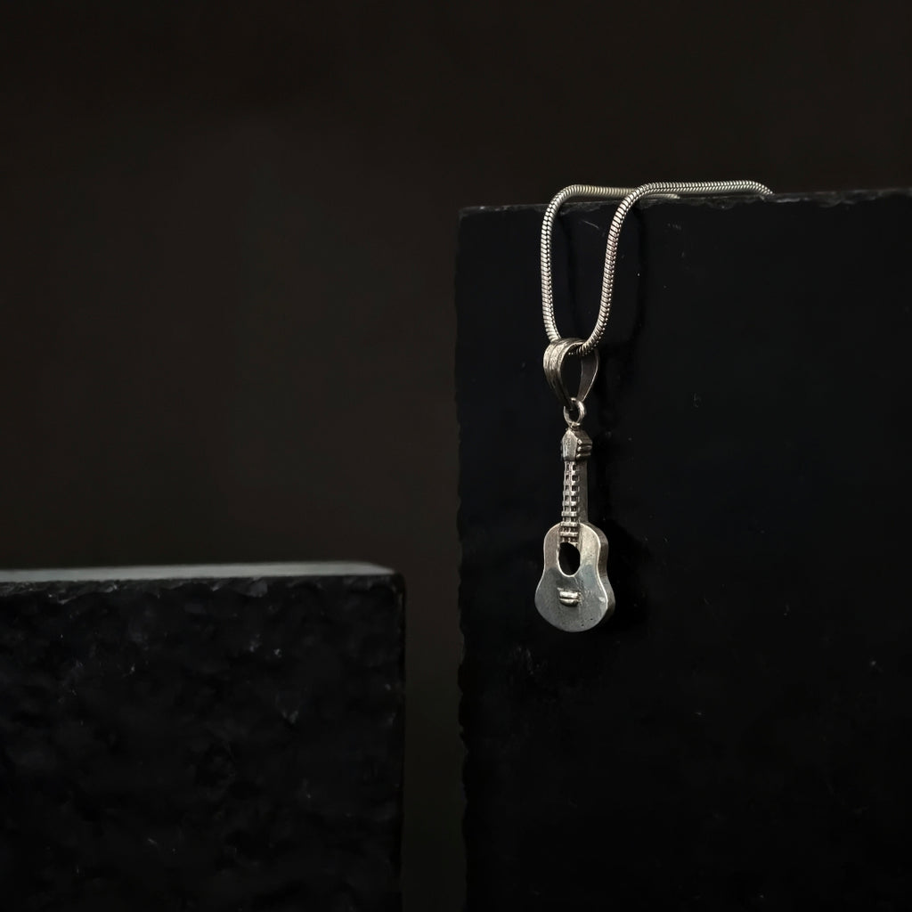 Strum Pendant