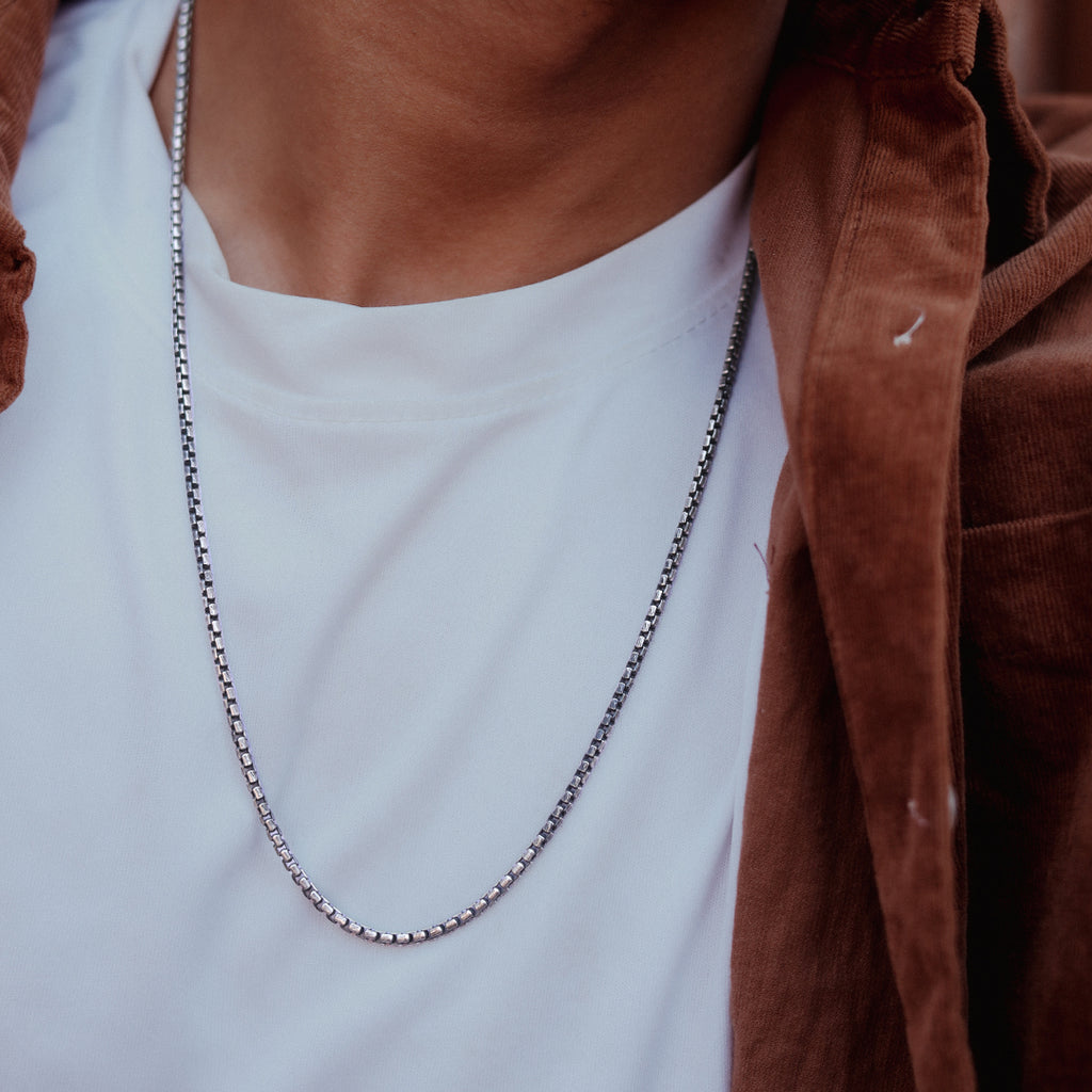 Moonstone Gleam chain