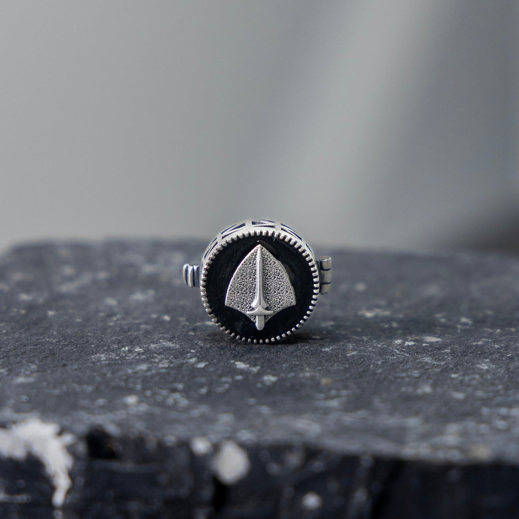 Sword cufflink clip