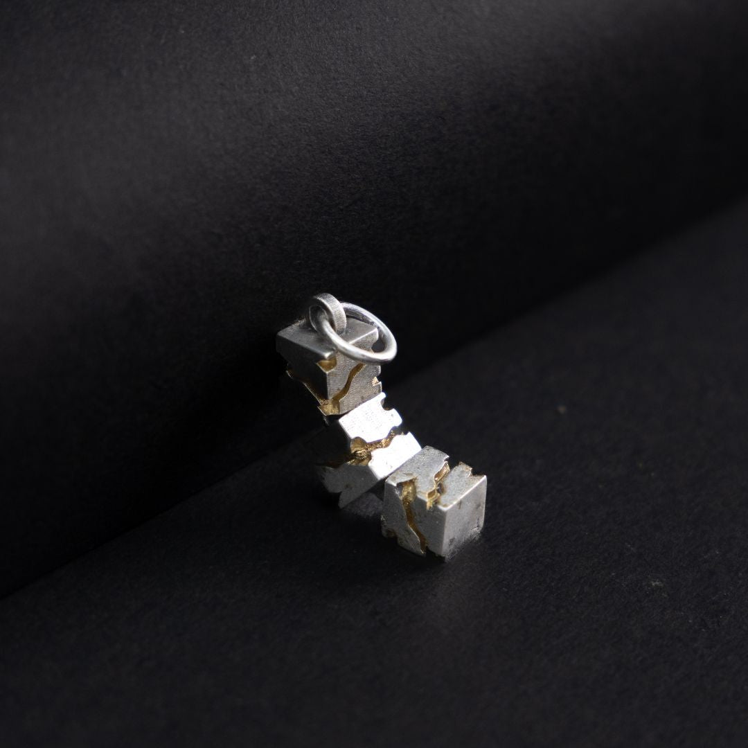 Skyline silver pendant