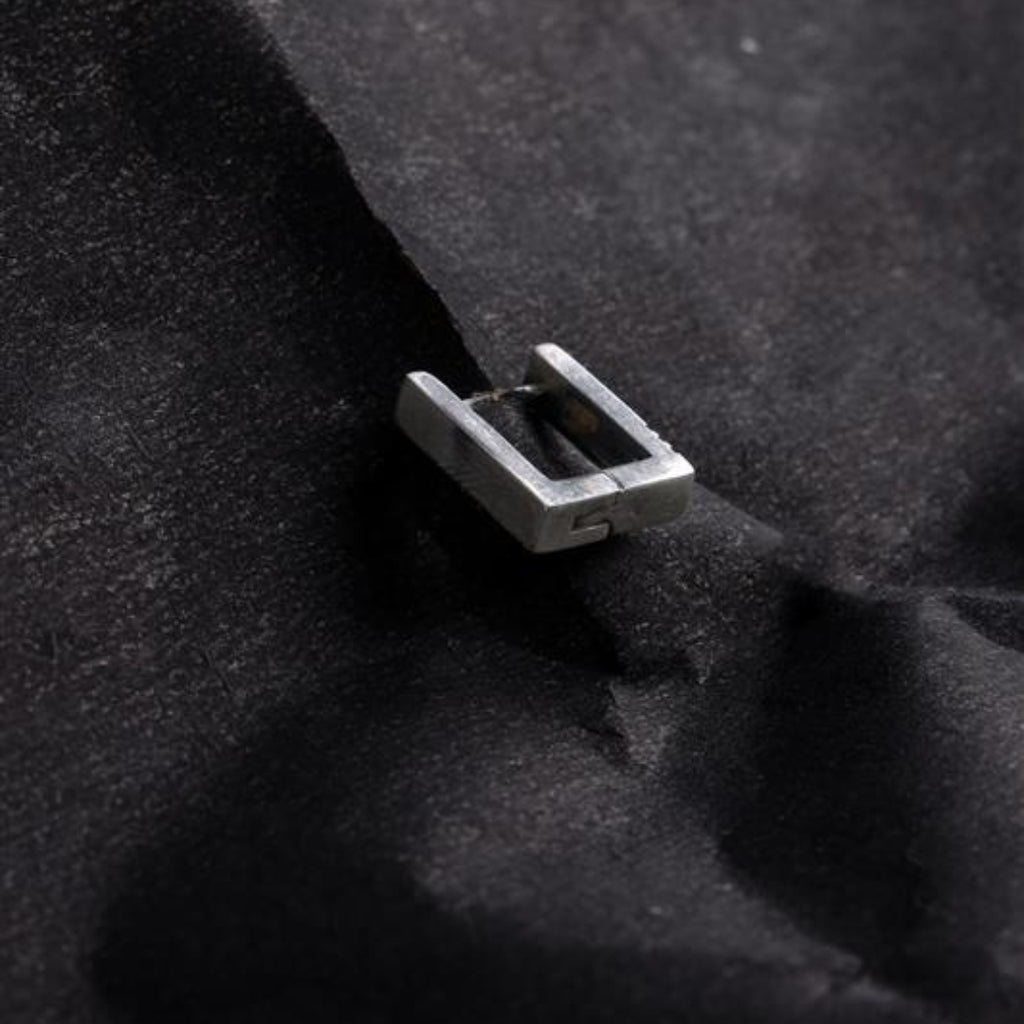 Rectangular Loop Stud