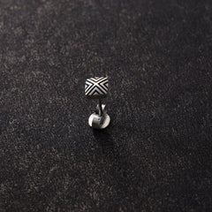 Silver crisscross Square stud