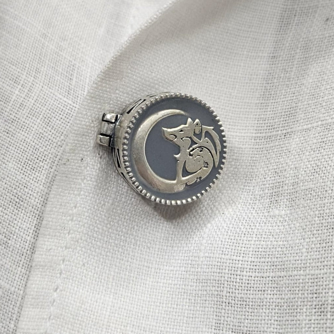 Wolf's Moon Button Clip