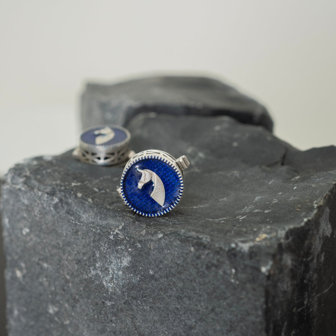 Stallion cufflink clip