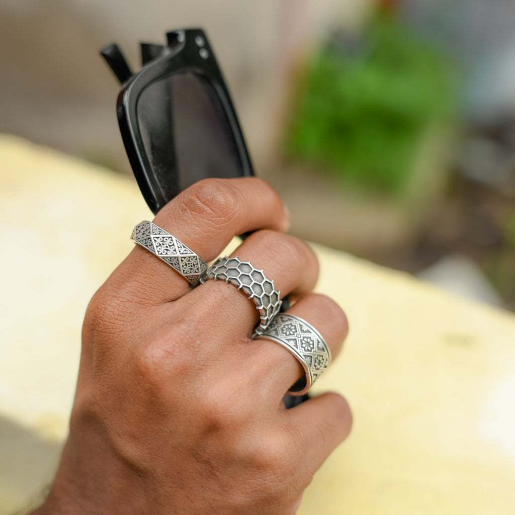 Silver Web band
