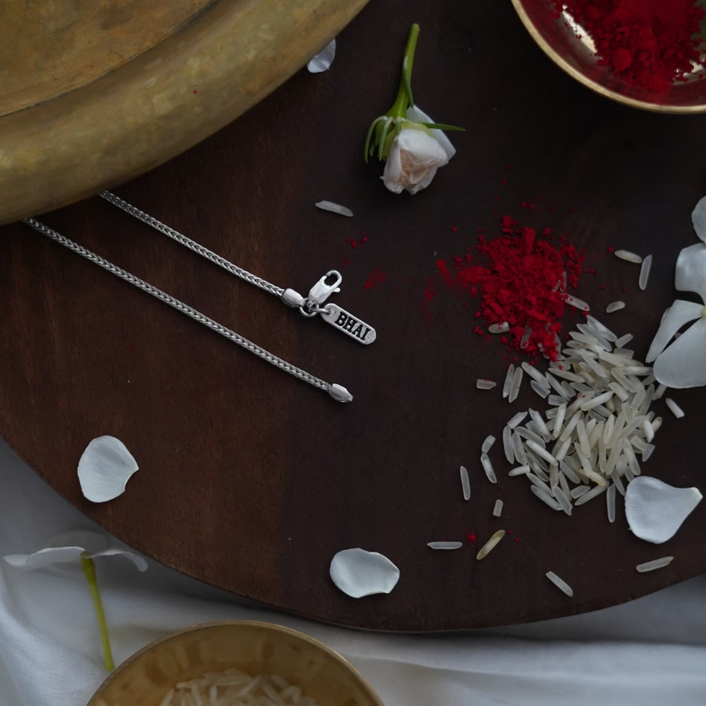 Mithaas Rakhi