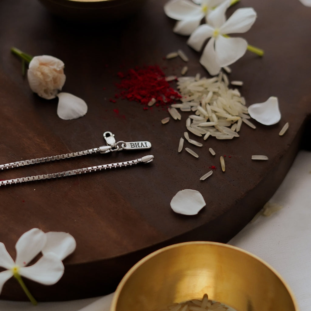 Laad Pyar Rakhi