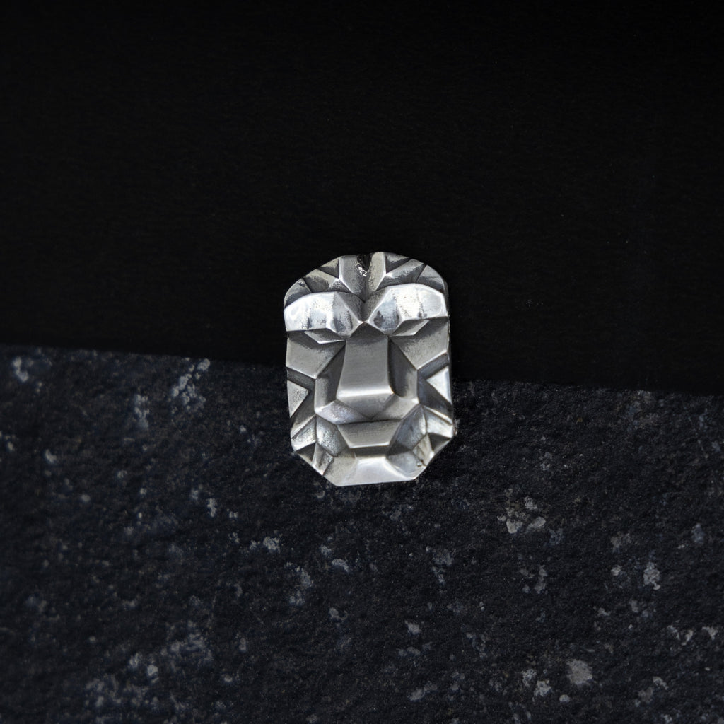 Tribal King Button Clip