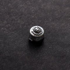 Pearl lion cufflink clip