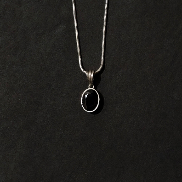 Noir Pendant