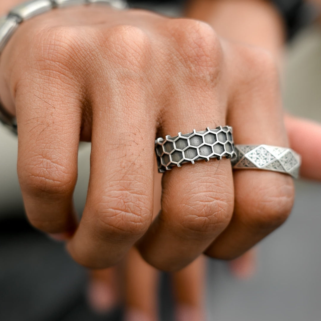 Silver Web band
