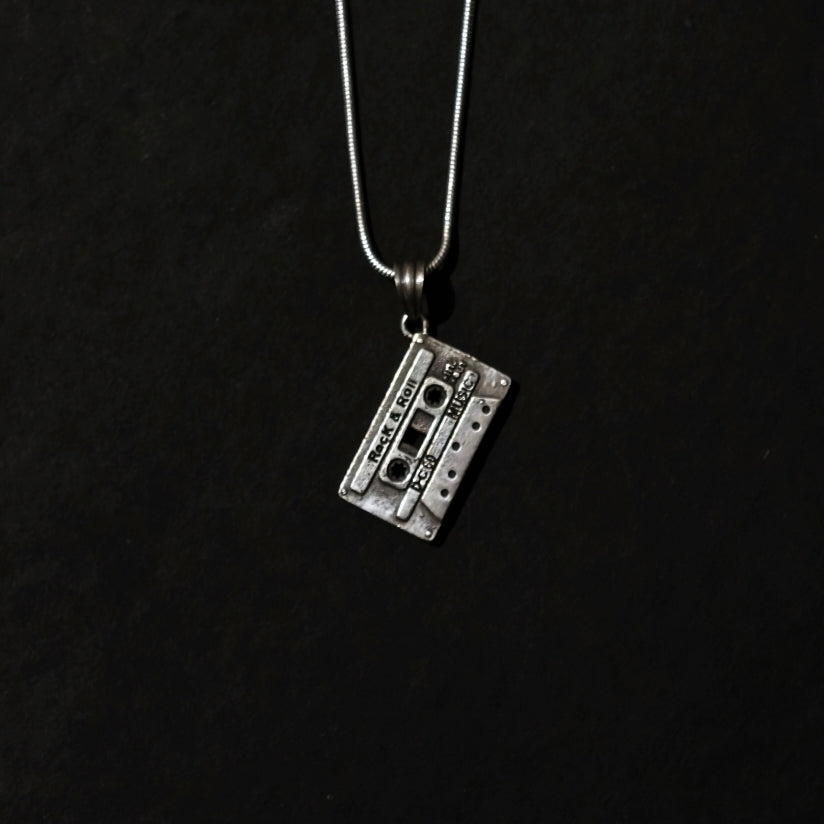 The Rewind Pendant
