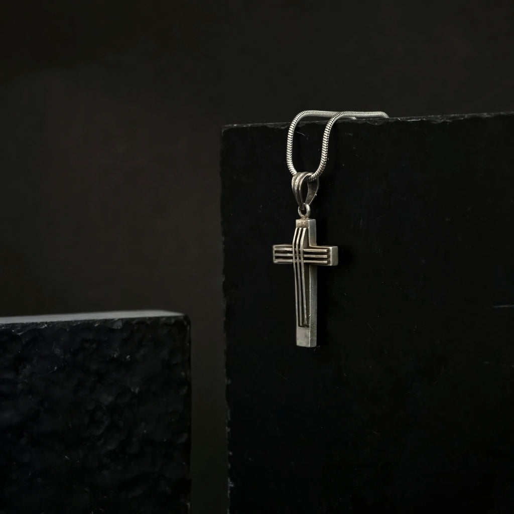 Crossroads Pendant