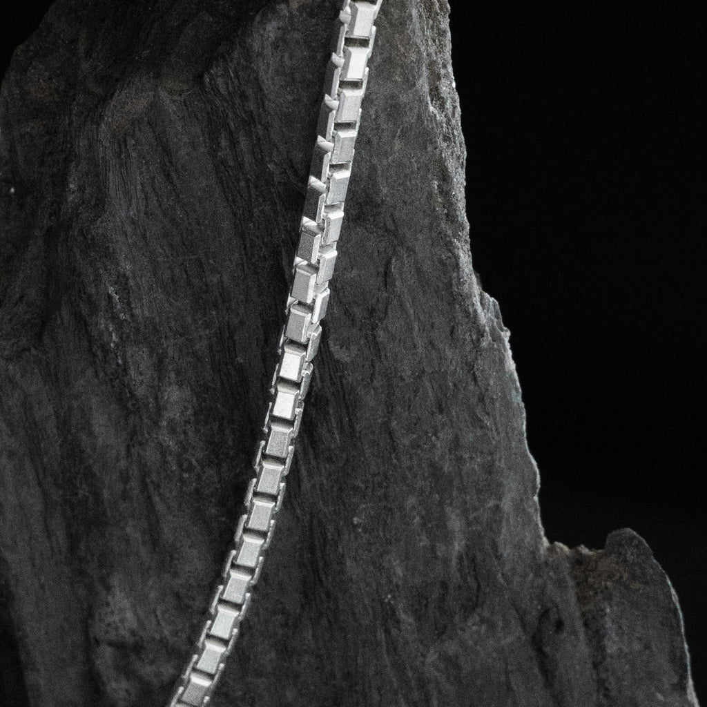 Silver Essence Square Chain