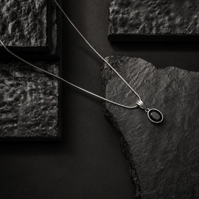 Noir Pendant
