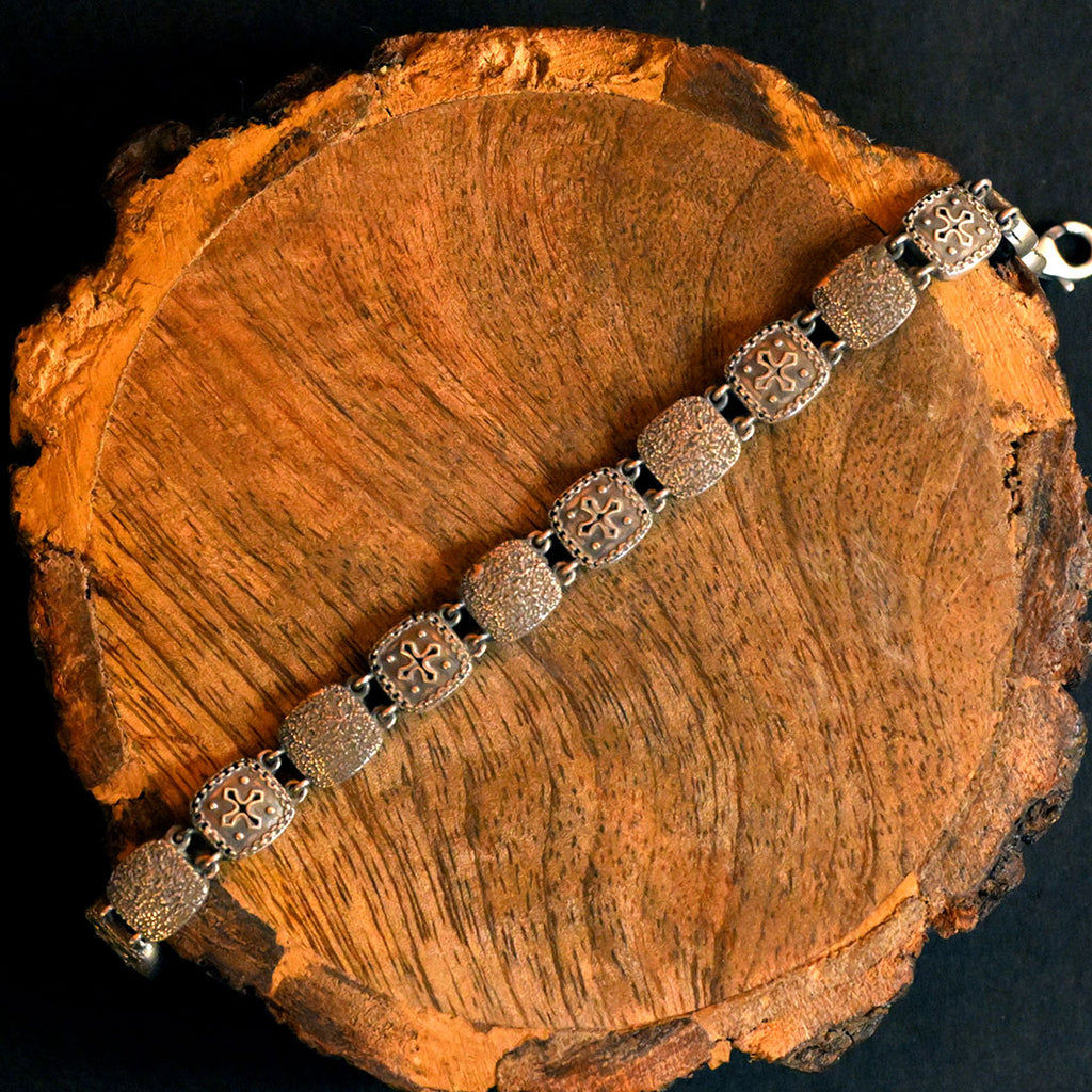 Carvart Silver Loose Bracelet