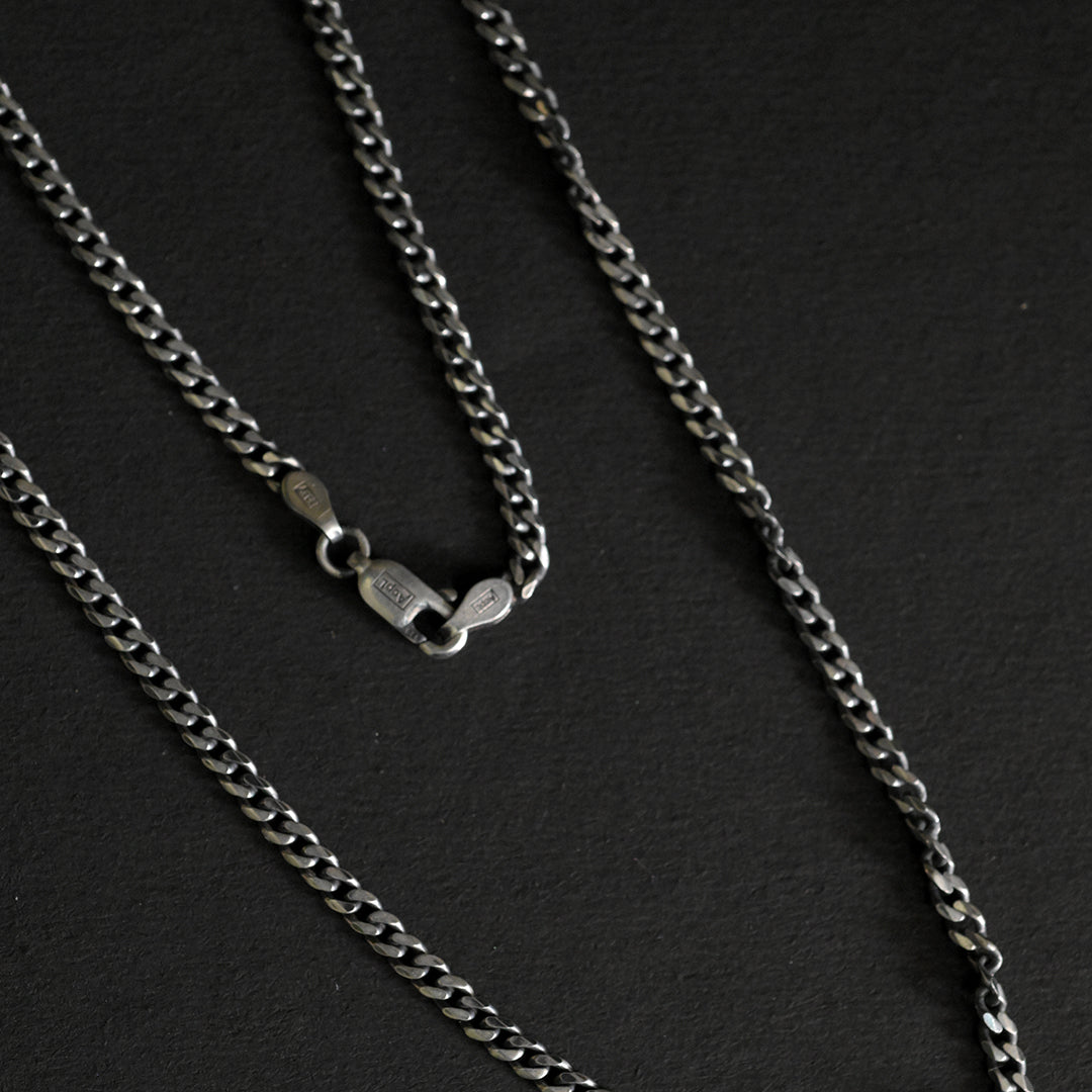 Sleek Solo Majesty chain