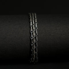 Sleek Stellar Silver Chain