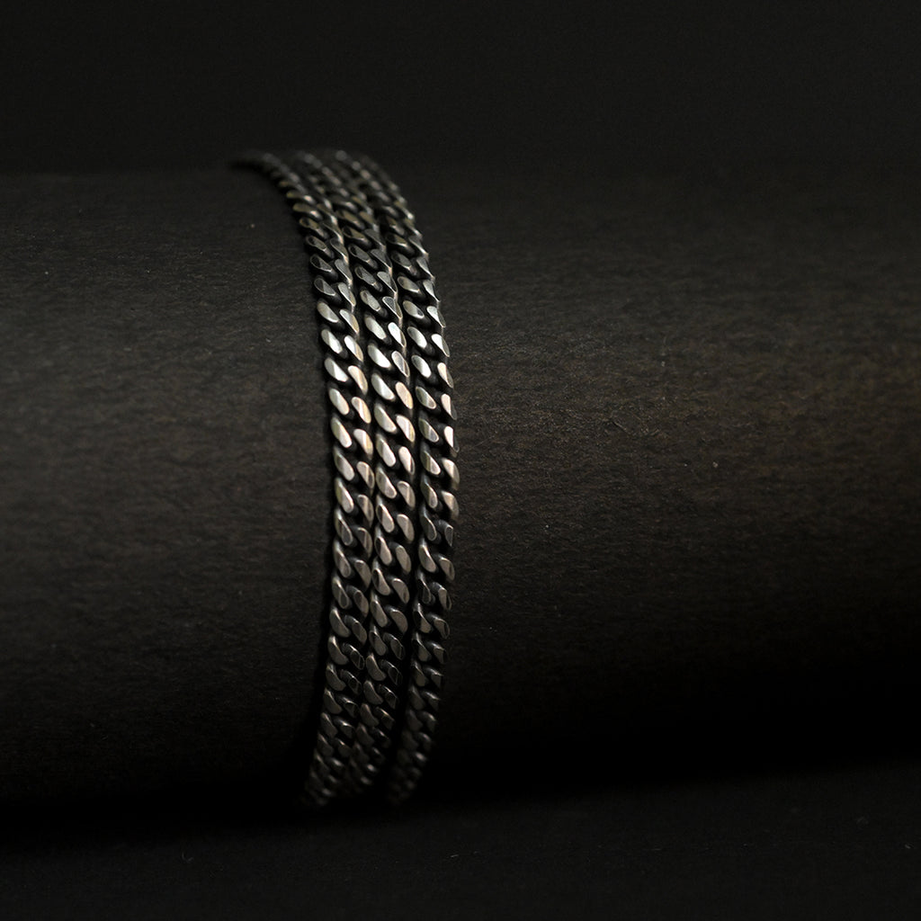 Sleek Solo Majesty chain