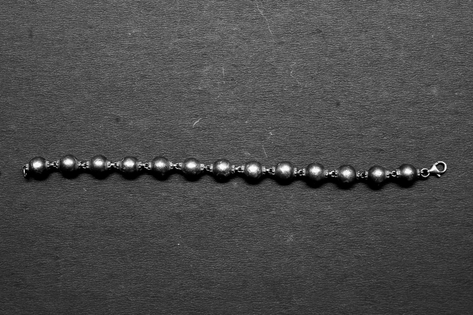 Midnight Orb Silver Loose Bracelet