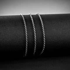 Sleek Silver Serpent Chain