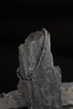 Black Sleek Cubic Loose Bracelet